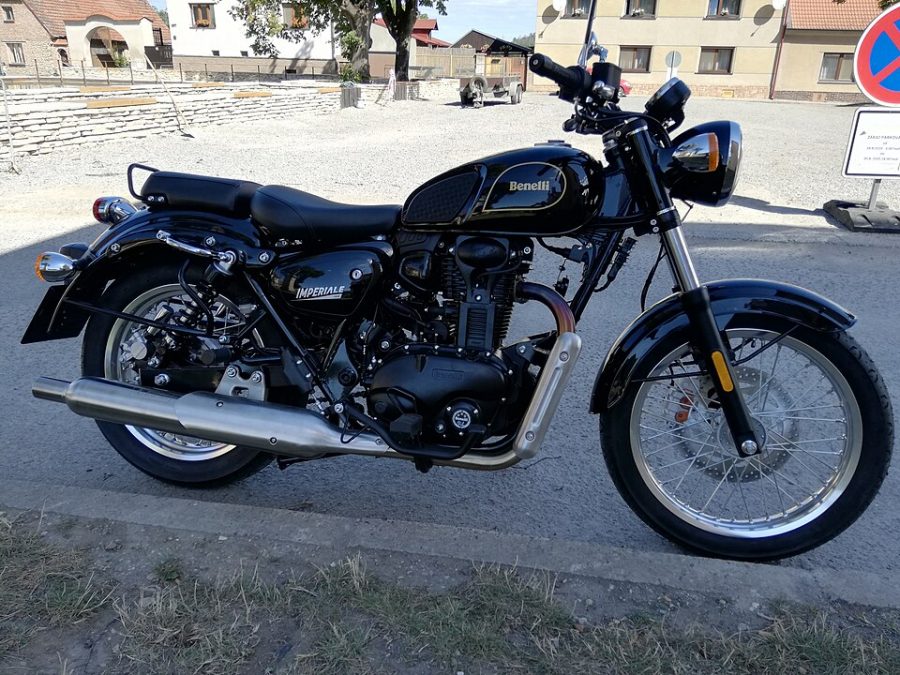BENELLI Imperiale 400