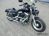 HARLEY DAVIDSON CVO Dyna