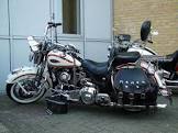 HARLEY DAVIDSON Softail Heritage Springer