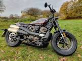 HARLEY DAVIDSON Sportster Seventy-two