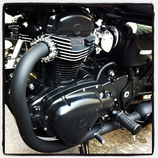 KAWASAKI W800