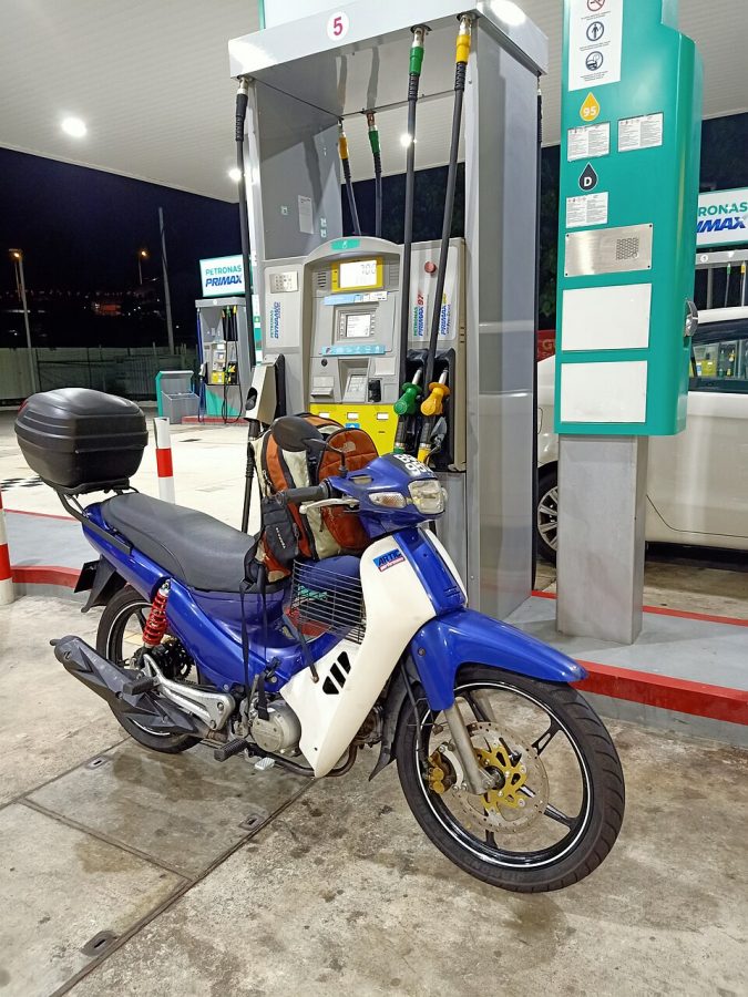 MODENAS KRISS