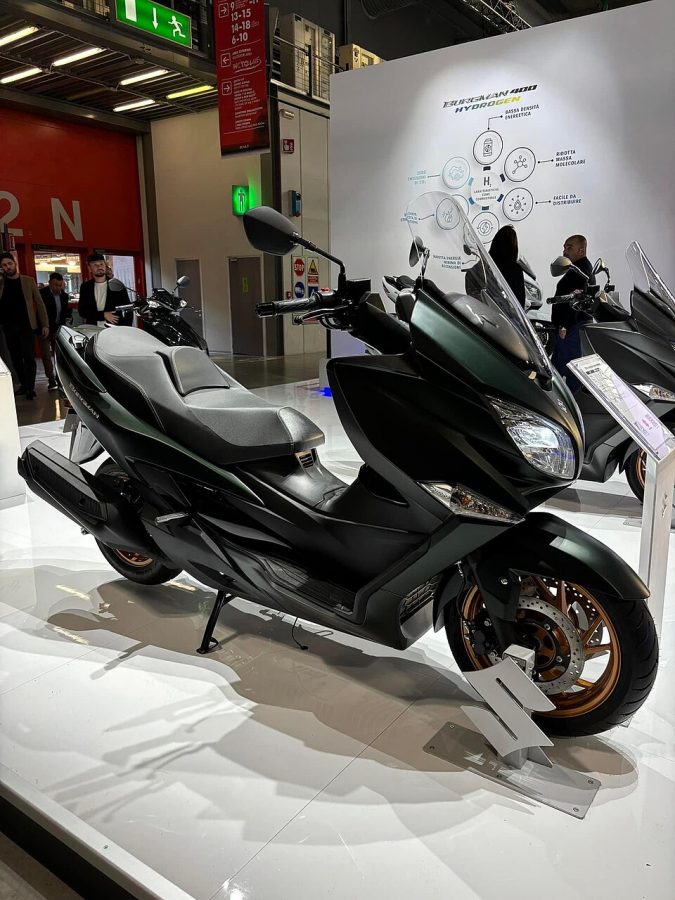 SUZUKI Burgman 400