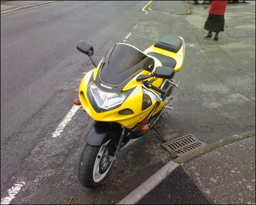SUZUKI GSX-R600