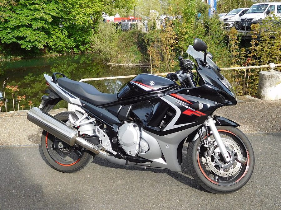 SUZUKI GSX650F