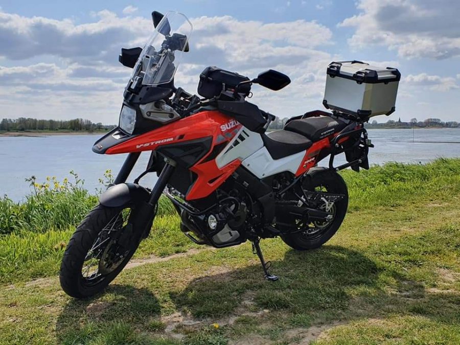 SUZUKI V-Strom 1050
