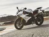 TRIUMPH Daytona 675 Triple
