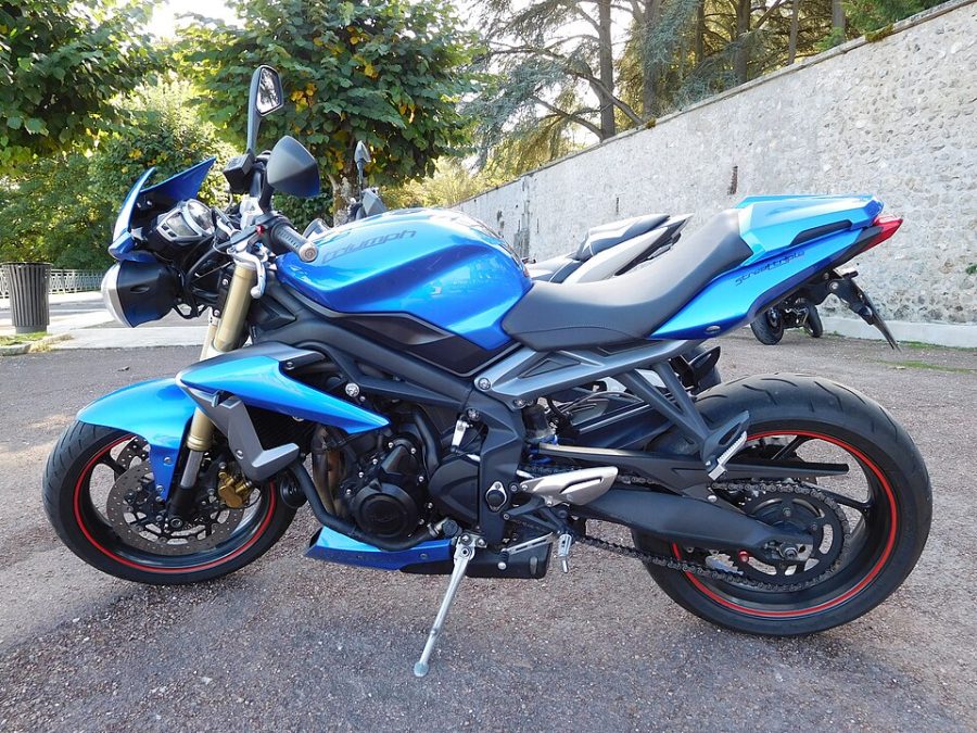 TRIUMPH Street Triple 675