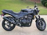 TRIUMPH Tiger 800