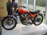 TRIUMPH X 75 Hurricane