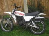 YAMAHA IT