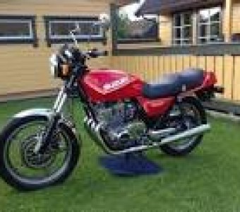 SUZUKI GSX -R125